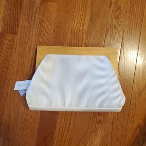 NWT Francesca's clutch